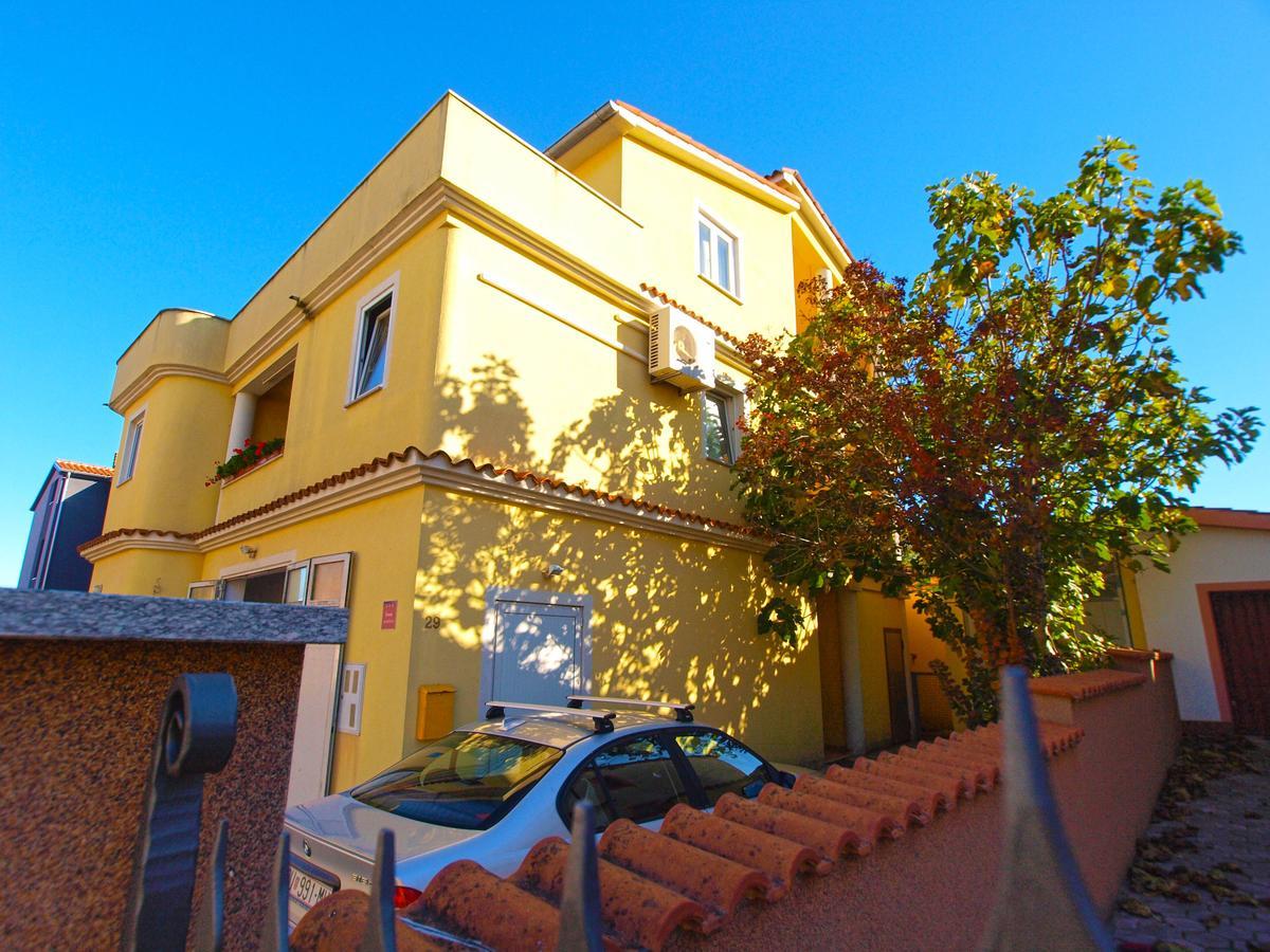 Zaklina 1496 * Pula